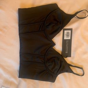 White Fox boutique black top. Size: Small.